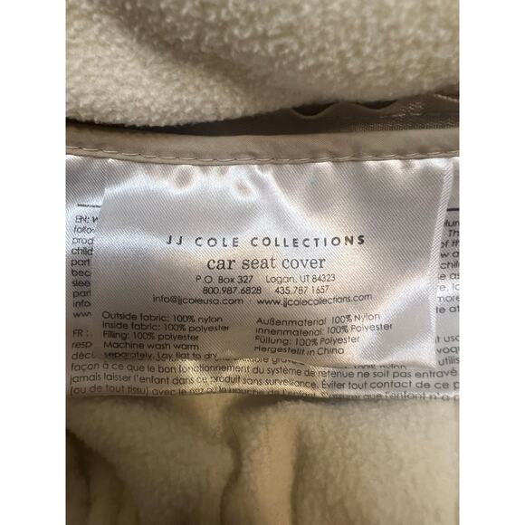 JJ Cole Collections Car Seat Cover Beige Quilted Great Condition - Picture 4 of 8